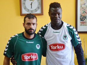 T.Konyaspor iki oyuncuyla sözleşme imzaladı