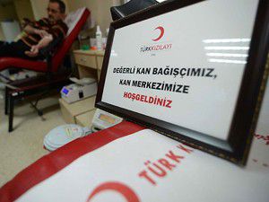 Türkiye kan bağışlıyor