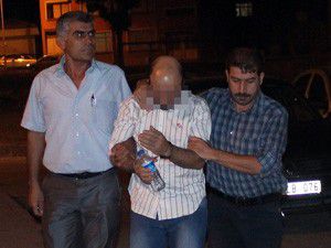 Sahte kimlikle yapmadığı kalmamış