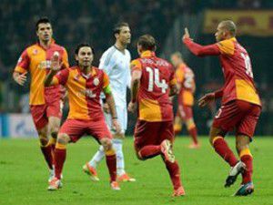 Galatasaray 3. torbada..İşte birbirinden dişli rakipler