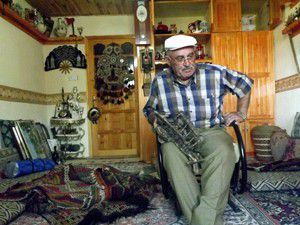 44 yıllık hobisini evinde müzeye dönüştürüyor