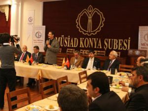 İşadamları hep beraber bayramlaştı