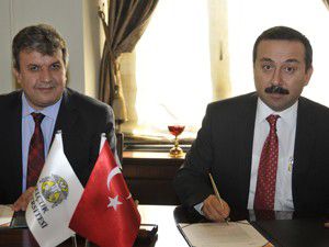 Azerbaycan ve Türkiye bir millet iki devlettir