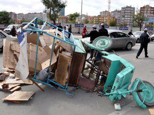 Konyada iki tır çarpıştı: 1 ölü, 1 yaralı