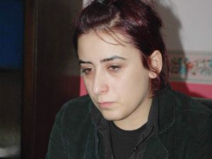 Babasının katili ile nerde karşılaştı?