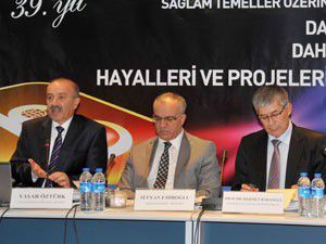 Küçük yatırımcılar için de çabalıyoruz