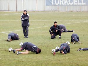 Konyaspor Trabzona hazırlanıyor