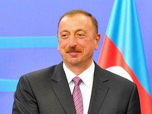 Aliyev yemin ederek görevine başladı