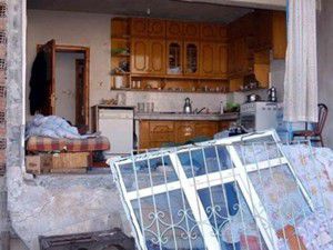 Gelin alma sırasında balkon çöktü