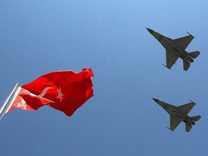 Rus uçağına karşı iki F-16ya alarm görevi