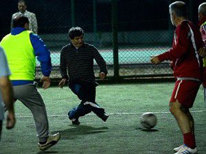 Davutoğlu ve Şükür ikilisi galibiyeti getiremedi!