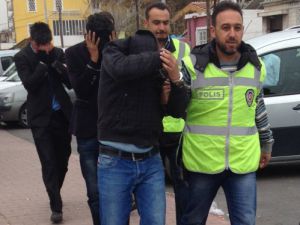 Polis baskın düzenledi