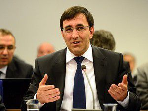 Şu anda üzerinde çalıştığımız bir kanun taslağı var