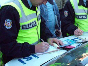 Bunu yapan şoför bin 462 lira ceza alacak