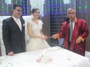 Ezgi ve Mehmet dünya evine girdi