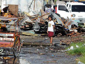 Filipinlerdeki felaketin izleri silinmiyor