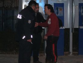 Arkadaşı tarafından bacağından bıçaklandı!
