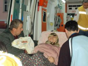 Ağlayan bebek aileyi zehirlenmeden kurtardı