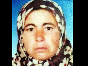 Karısını 10 yıl önceki taştan korkup öldürmüş