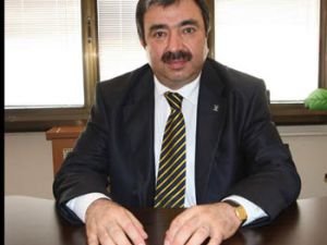 Mustafa Çevik Basın toplantısı yapıyor