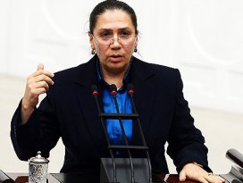 Eronat: AK Parti bir kadın hareketidir