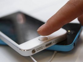 iPhone 6yı bekleyenlere kötü haber!