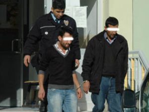 Kadın avukata tecavüz ettiler
