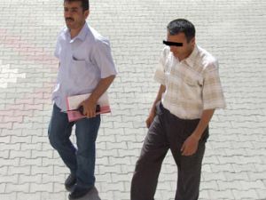 Veznedar yasak aşk kurbanı olmuş!
