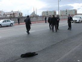 Yasak aşkını öldürdü