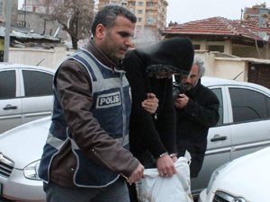 200 lirayı beğenmeyip, 16 bin lira gasp ettiler