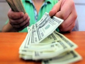 Dolar dakikalar içinde düştü