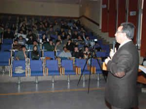 Başkan Hançerli, üniversite öğrencilerine ders verdi