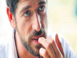Ünlü oyuncu hakkında şok karar