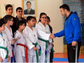 TSYD Konya Şubesi tekvando takımı hazırlıklarını sürdürüyor.
