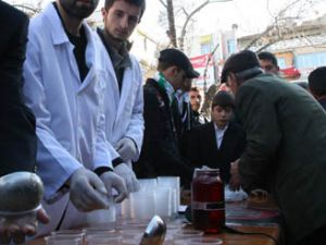KONYA ALPEREN OCAKLARI AŞURE DAĞITTI