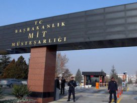MİT fark etti ve 8 kişiyi geri gönderdi