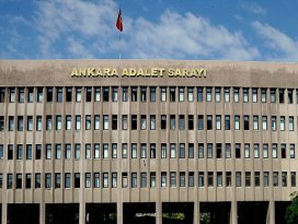 Üç sanığa Türkiyeye dönüş yolu