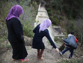 Suriyeli ailenin zorlu kaçışı