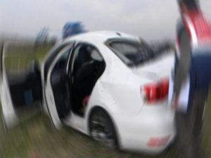 Otomobil uçuruma yuvarlandı: 1 yaralı