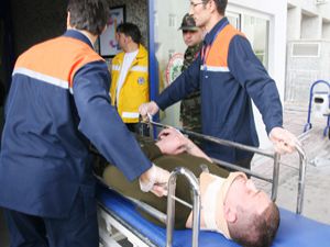 Konya da askeri araç devrildi, 3 asker yaralandı