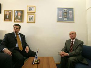 İsrail Türk Büyükelçimizi böyle aşağıladı