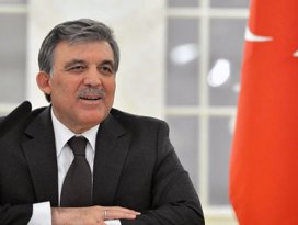 Cumhurbaşkanı Gül iki kanunu onayladı