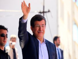 Size iftira edenleri sandığa gömeceğiz