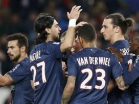 Paris Saint Germain arayı açıyor