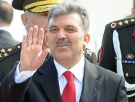 Cumhurbaşkanı Gül Kuveyte gitti