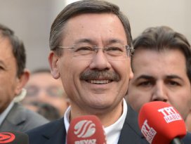 Gökçek oy farkını 40 bine çıkardı!