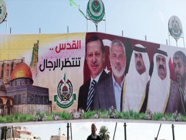 Başbakan Erdoğana afişli teşekkür