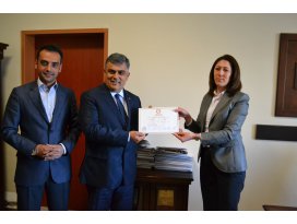 Ereğli Belediye Başkanı Özgüven mazbatasını aldı