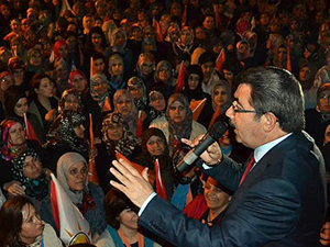 Hizmete hakkımı helal etmiyorum!