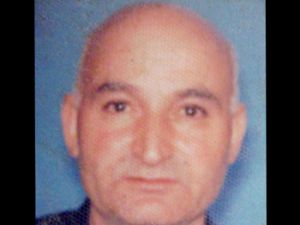 Zehirlenen çiftten biri öldü